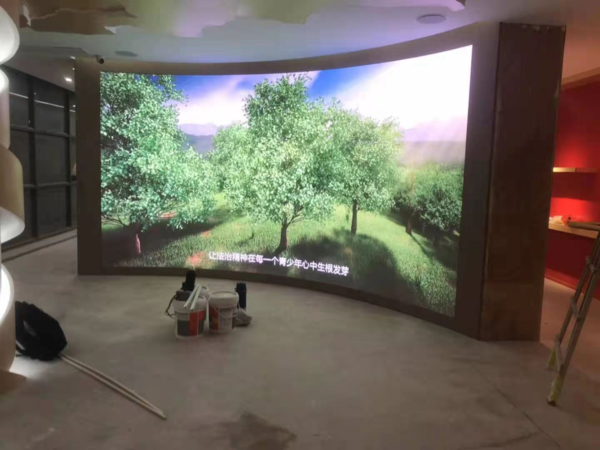 室内LED显示屏,LED显示屏厂家